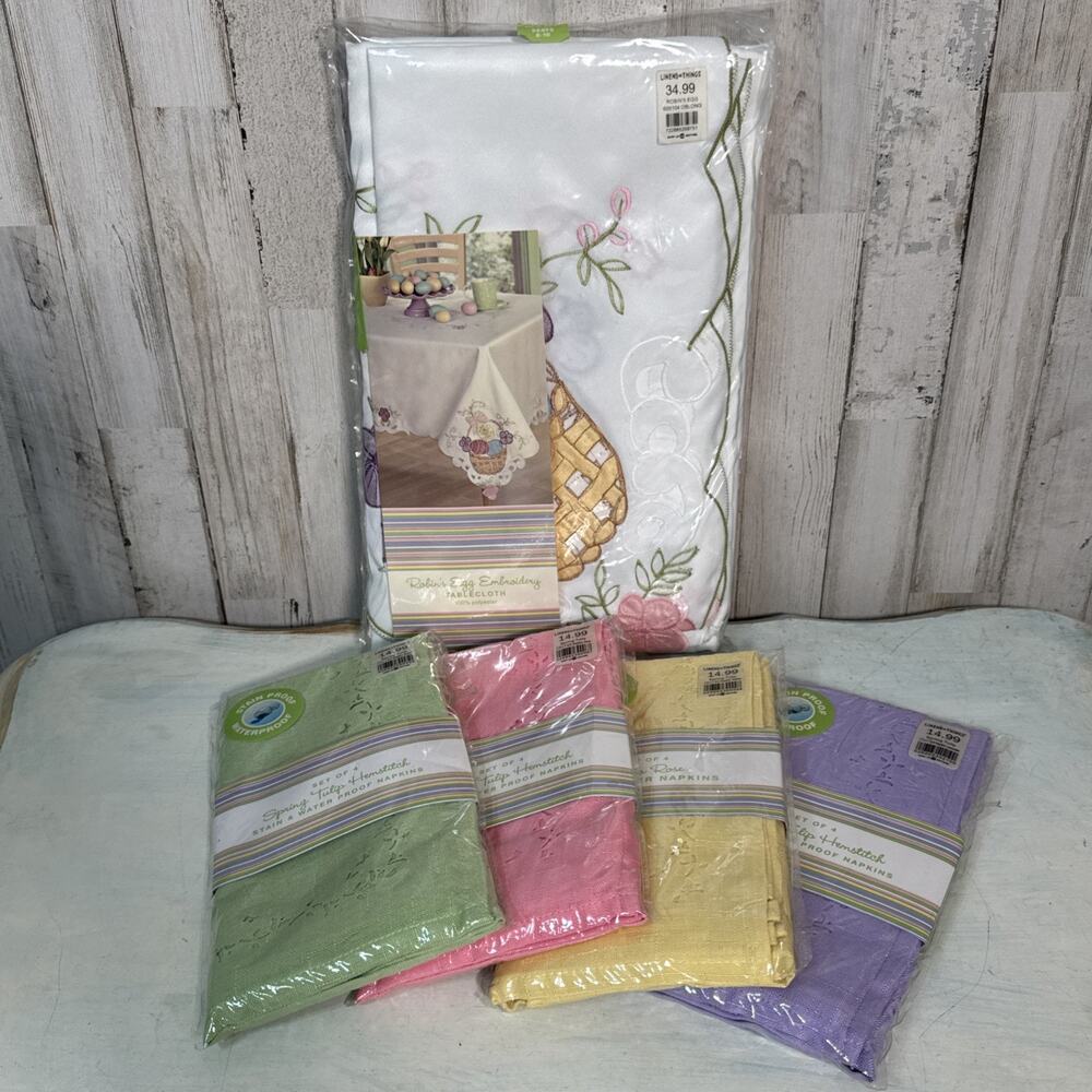 Vintage Linens N Things Embroidered Easter Tablecloth With Napkins Set